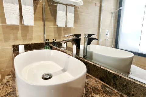 石泉珍珠泉大酒店