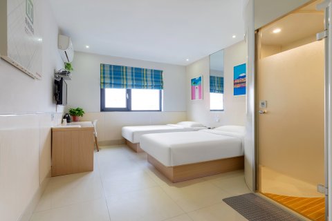 易佰酒店(邯郸火车站店)