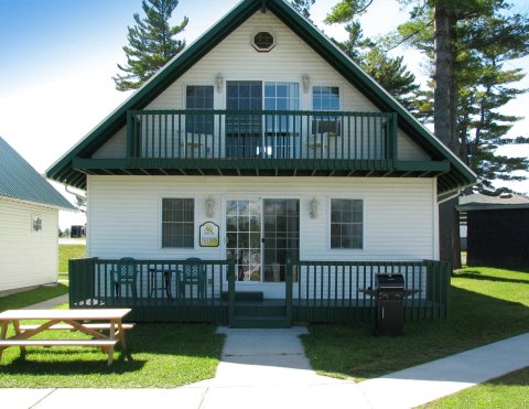 Swan Bay Resort - 1000 Islands Premier RV Park & Marina(Swan Bay Resort - 1000 Islands Premier RV Park & Marina)