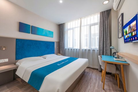 如家华驿精选酒店(三河燕郊大学城店)