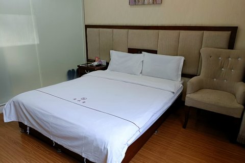 佛坪清水湾酒店