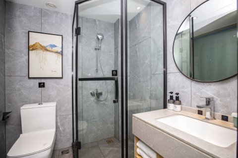 三间房酒店(人民医院火车站店)