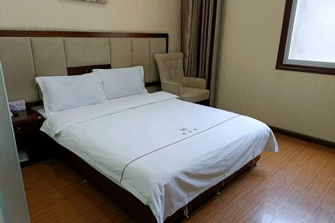 佛坪清水湾酒店