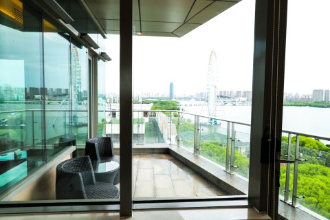 无锡君来湖滨饭店