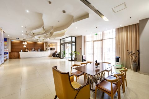 三迪佩斯酒店(宝鸡行政中心高铁站店)