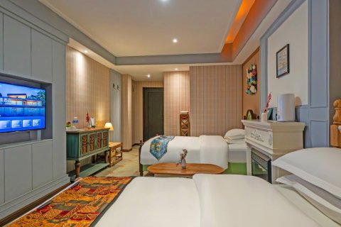 静谧小应客栈(稻城亚丁景区游客中心店)