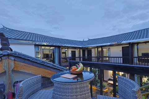 凤凰齐飞·生活美学禅意行旅花园美宿(丽江古城四方街店)