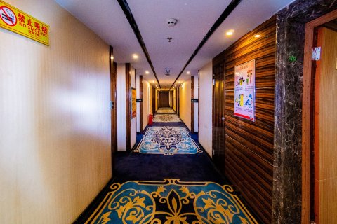 高安希尔顿大酒店