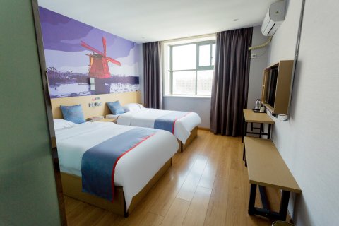 骏怡连锁(黄石阳新光谷广场店)