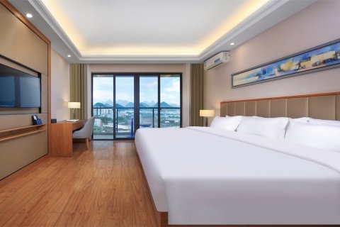 星悦国际酒店(桂林漓江高新万达店)