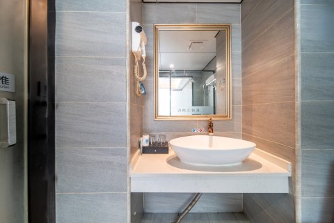 博乐东港大酒店