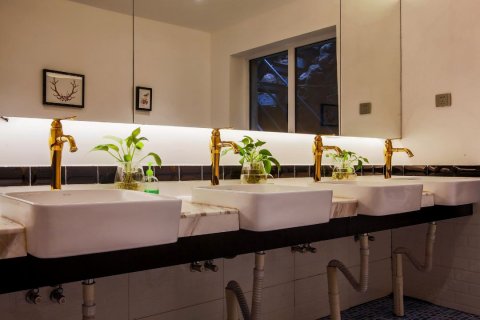 青岛凯越酒店(栈桥火车站店)