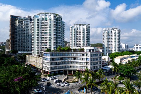 三亚鹿颐海景酒店(大东海海水浴场店)