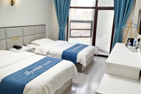 如家华驿酒店(阜阳火车站店)