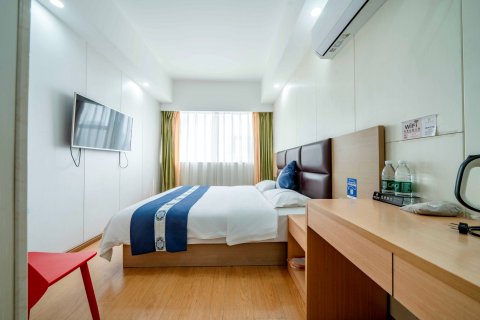 成都鑫源酒店(成都春熙路太古里店)