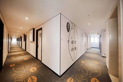 青季酒店MINI(常熟招商城店)