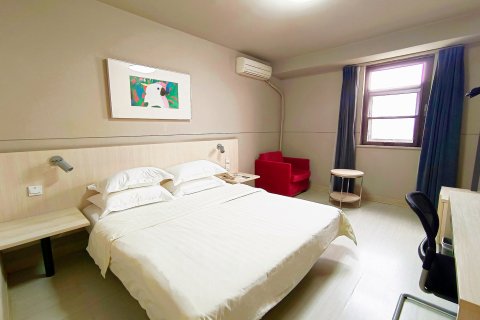 锦江之星酒店(成都宽窄巷子白果林地铁站店)