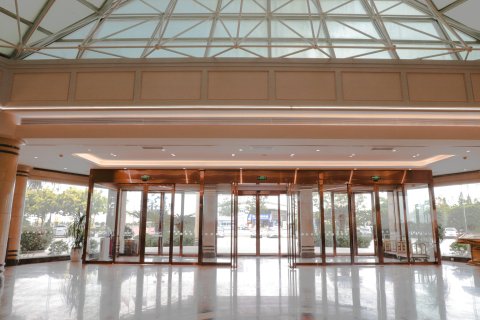 北海辰茂海滩酒店(银滩潮雕广场店)