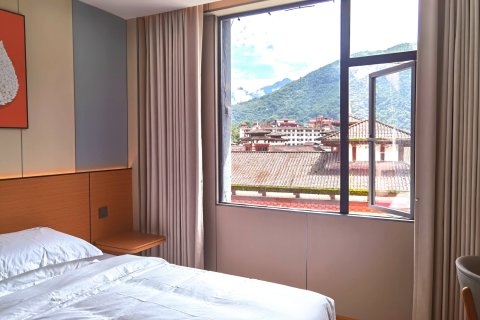 墨脱永逸优选酒店