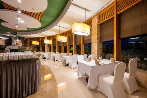 深圳求水山居酒店