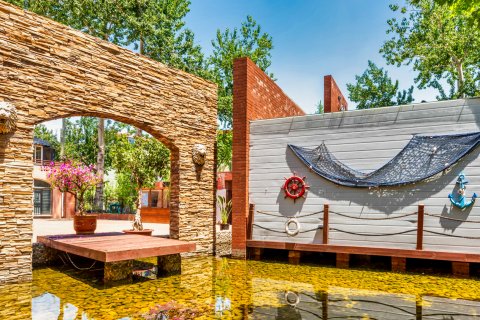 花筑·北戴河Sala花园酒店(老虎石海上公园店)