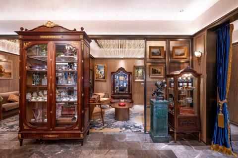 烟台滨海广场桔子水晶酒店