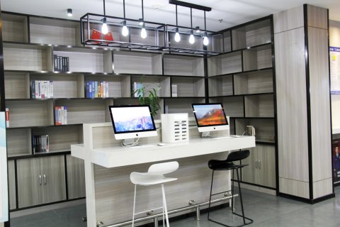 雅仕独库酒店(独山子明珠夜市店)