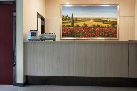 闲逸居酒店(常州火车站青果巷店)