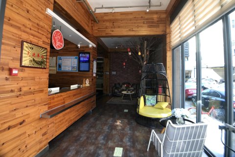 途客环球酒店(平阳鳌江明珠广场店)