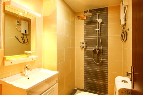 西双版纳七彩曼景度假酒店(告庄星光夜市店)