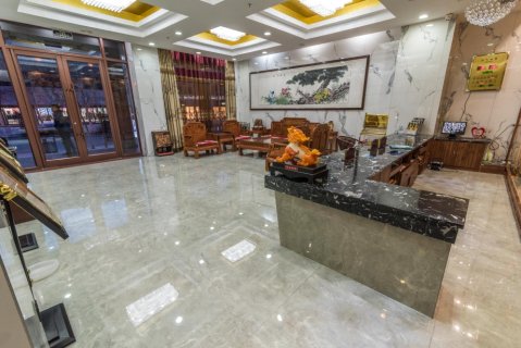 广源大酒店(沙洲夜市街敦煌博物馆店)