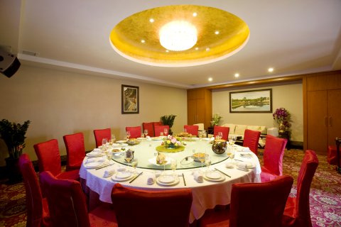 叶园温泉度假酒店(河源东源店)