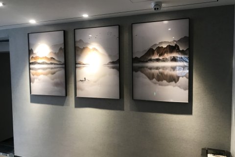 罗曼花园大酒店(青田高铁站店)