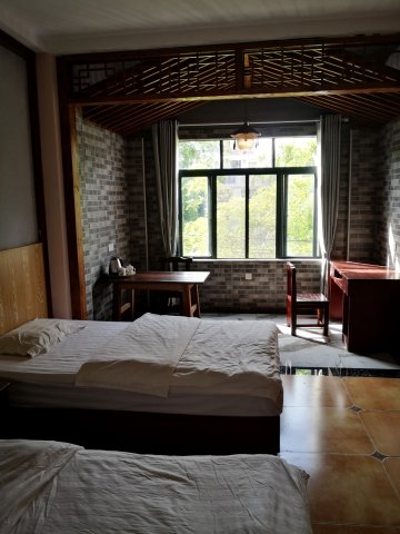 屯昌深蓝家庭旅馆