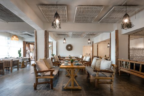 泸沽湖乐海居度假酒店(里格半岛店)