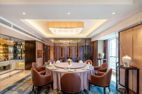 巴中天越岷山饭店