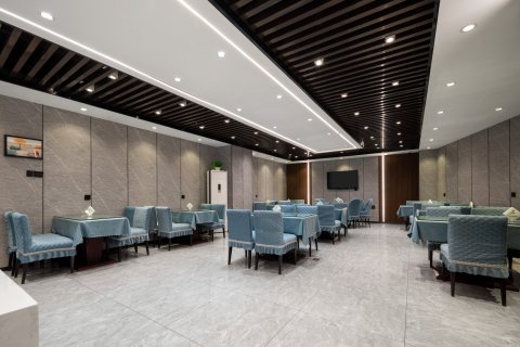 格林豪泰(红安沃尔玛广场店)