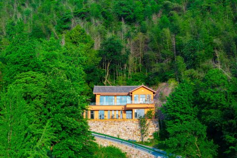 万安一叶知秋民宿