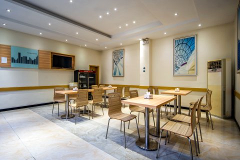 城市便捷酒店(老河口汉江广场客运站店)