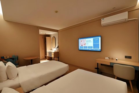 如家酒店·neo(周口交通路五一广场店)