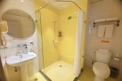 如家酒店(阳泉兴隆街天桥沃尔玛店)