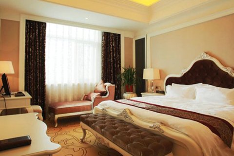 乾县盛世唐宫酒店