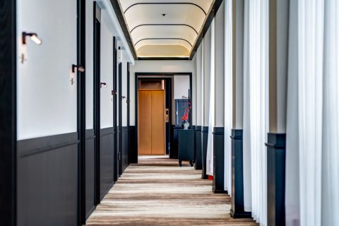 满洲里澳龙商务宾馆(中苏金街店)