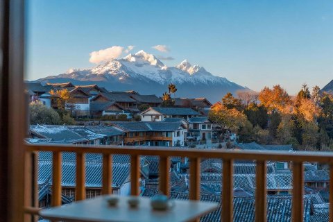 丽江遇嘉人·白马轻奢度假雪山观景民宿(古城狮子山店)