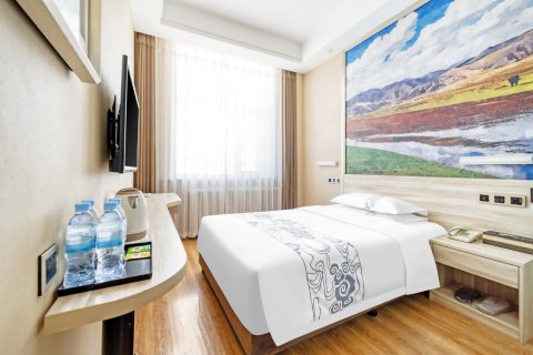 乌兰察布映山饭店(集宁南火车站店)