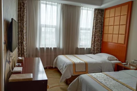 呼伦贝尔中成假日大酒店