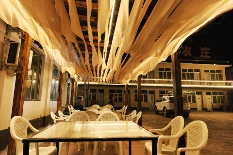 张北草原生态农庄(坝上中都草原店)