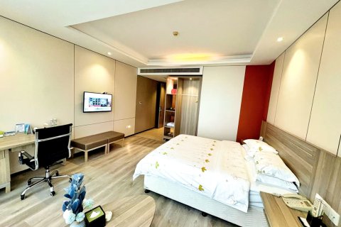 鲁越大酒店(绍兴北站店)