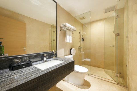 皇朝商务酒店(深圳皇岗口岸店)