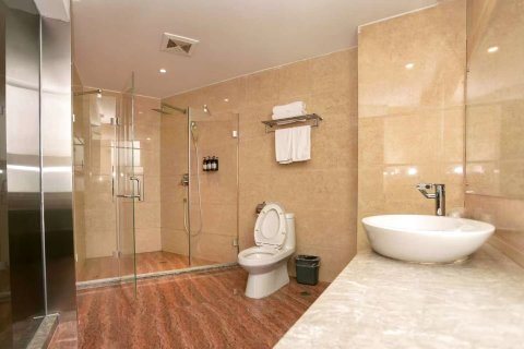 MILO宏泰酒店(于都县长征大道鹏泰百货店)